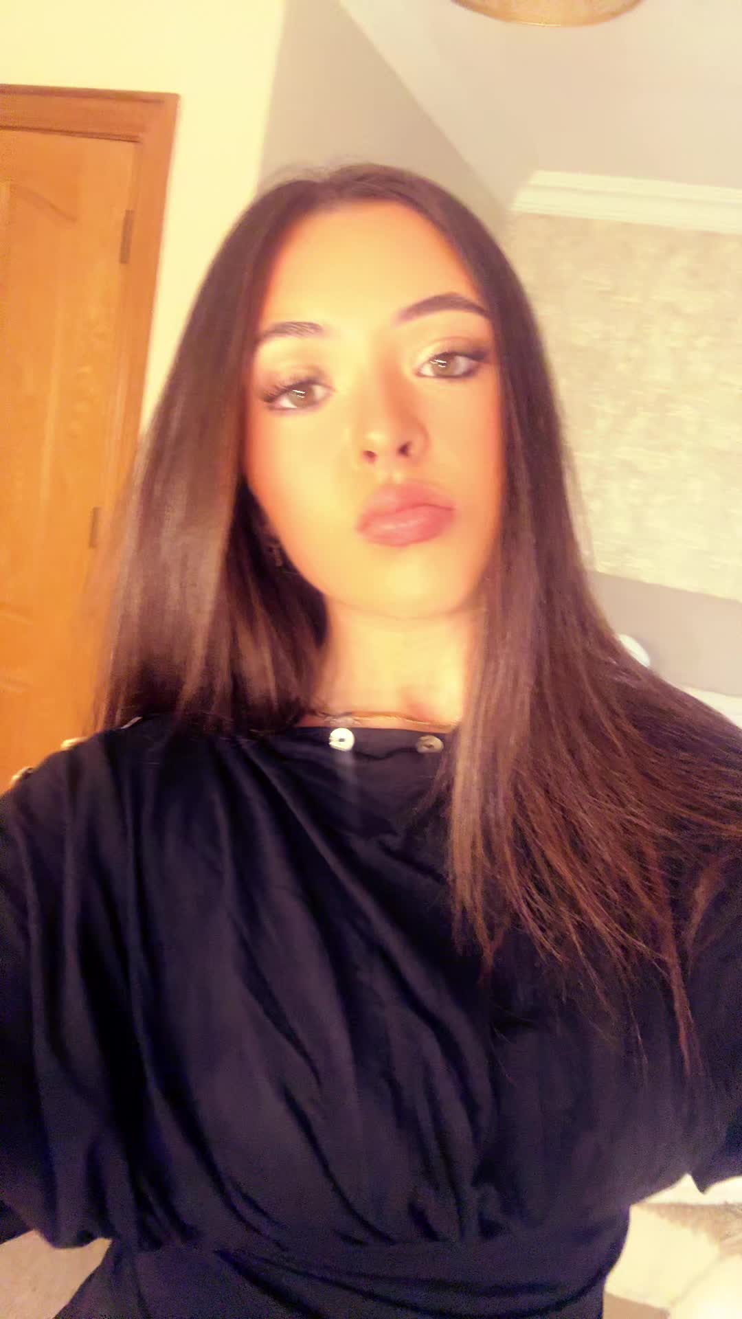 @️𝑳𝑫🍸✨🦢💫