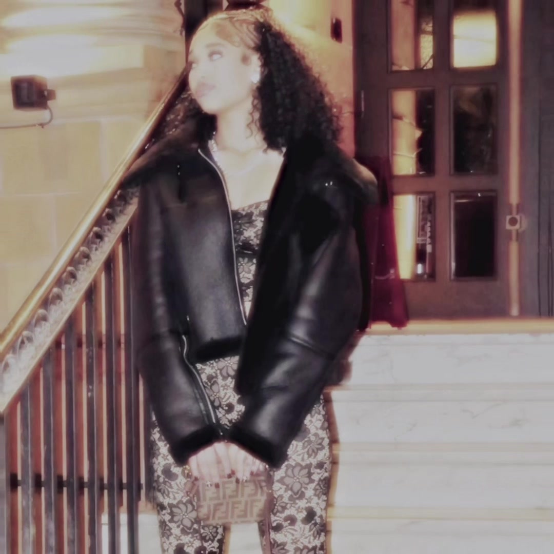 @𝐋 𝐈 𝐀́ 🩶.’