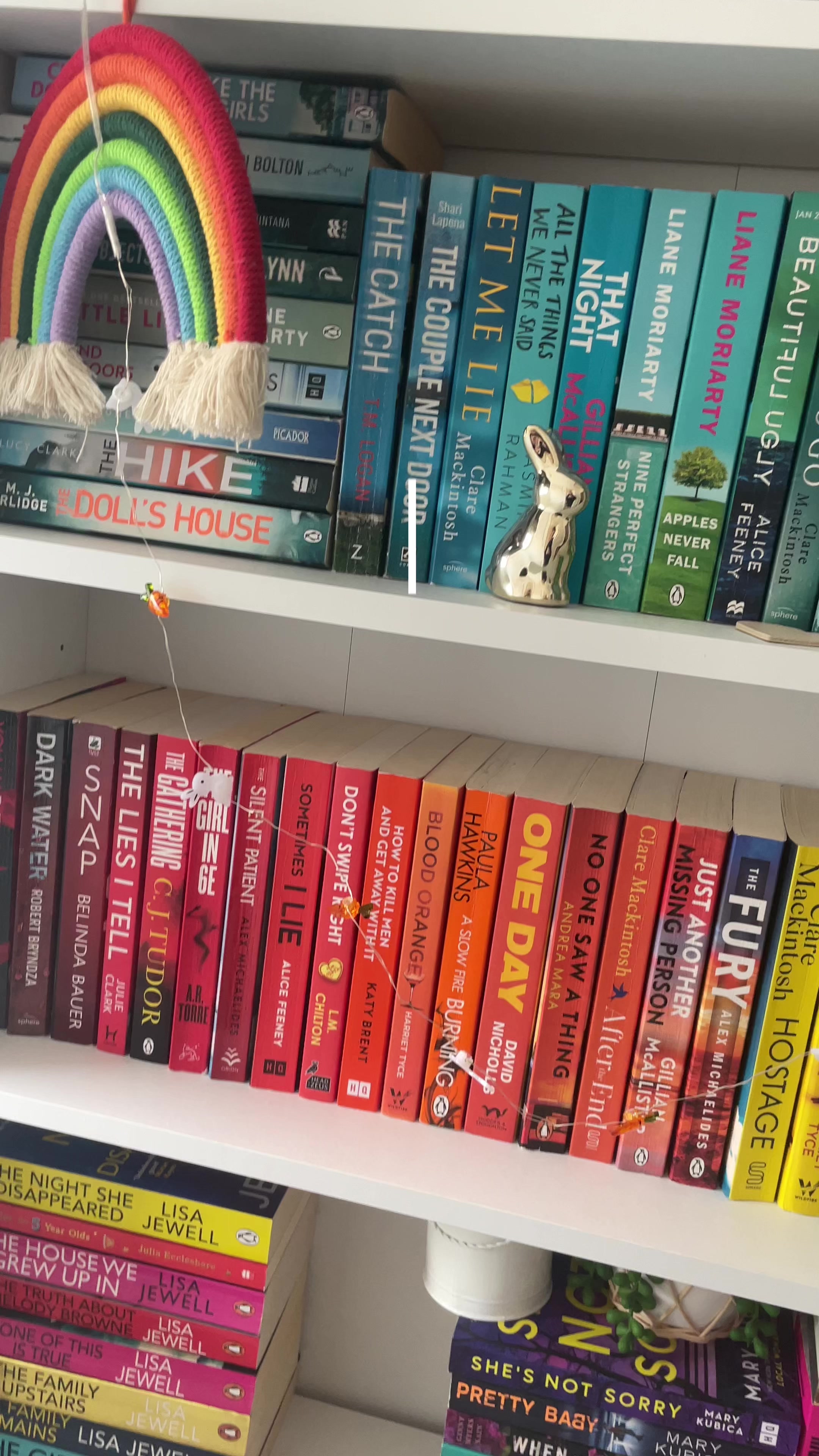 @AJ 🤍 BOOKTOK 💜