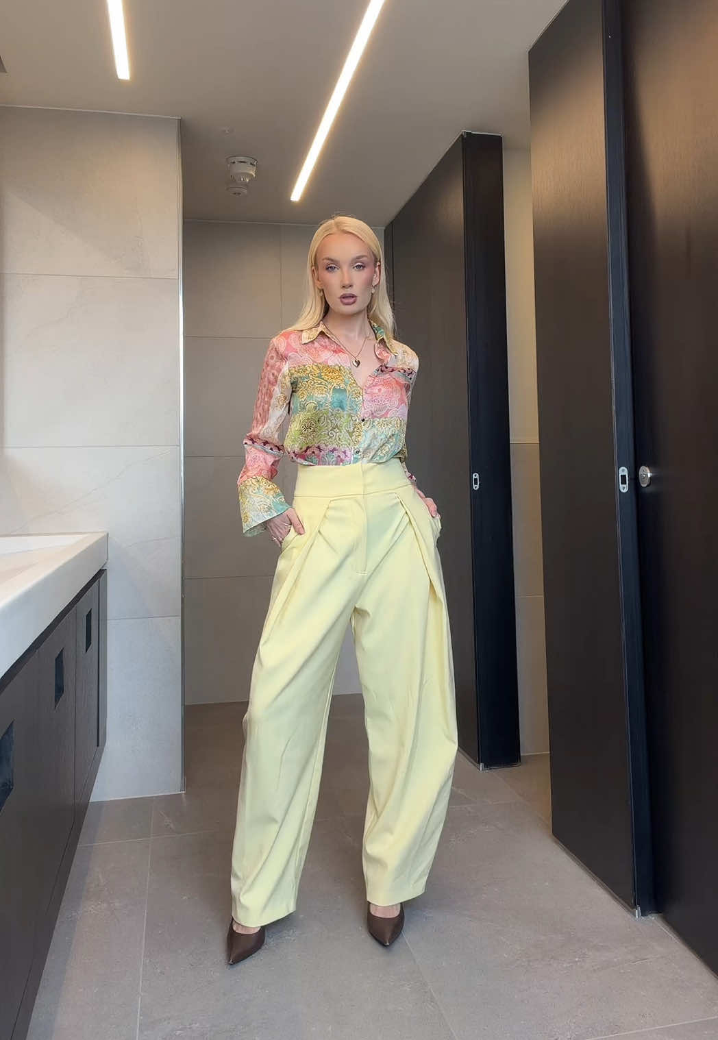 @BLONDIE