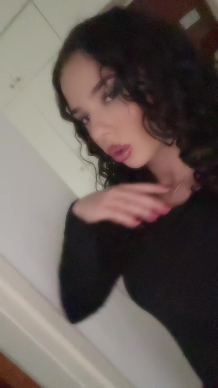 @🐰