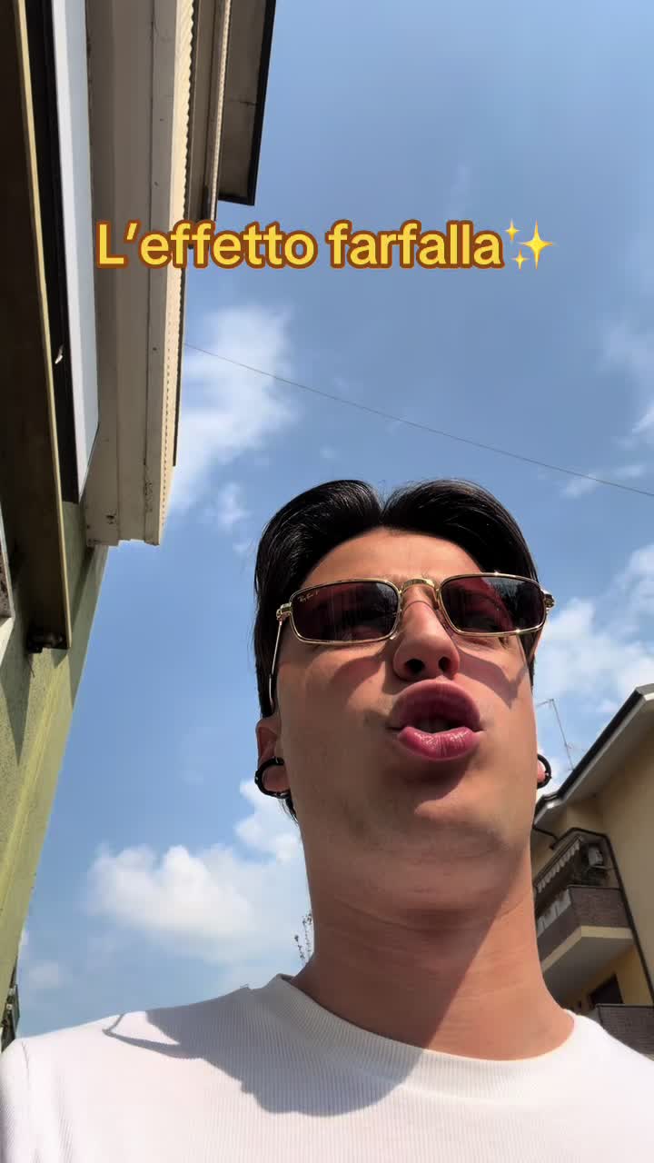 @AleCossari_
