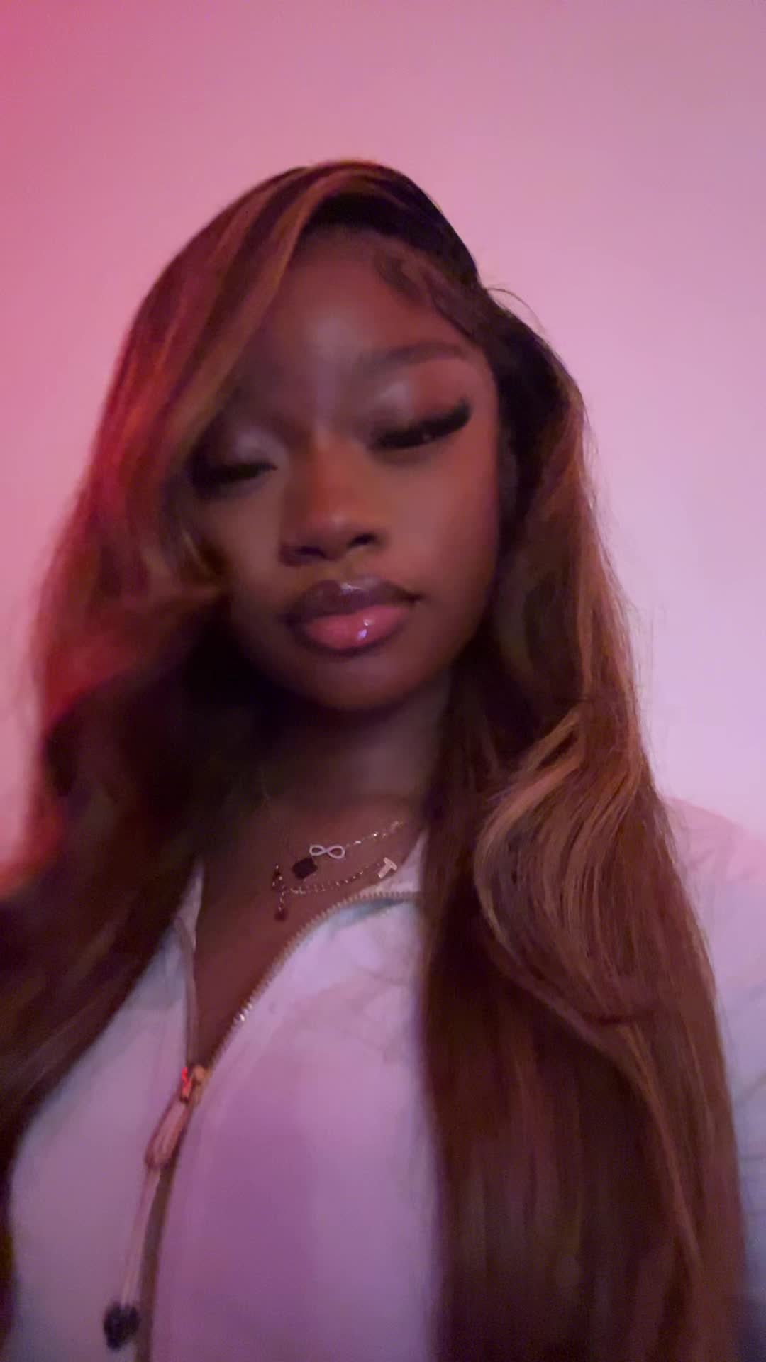 @T E Y.