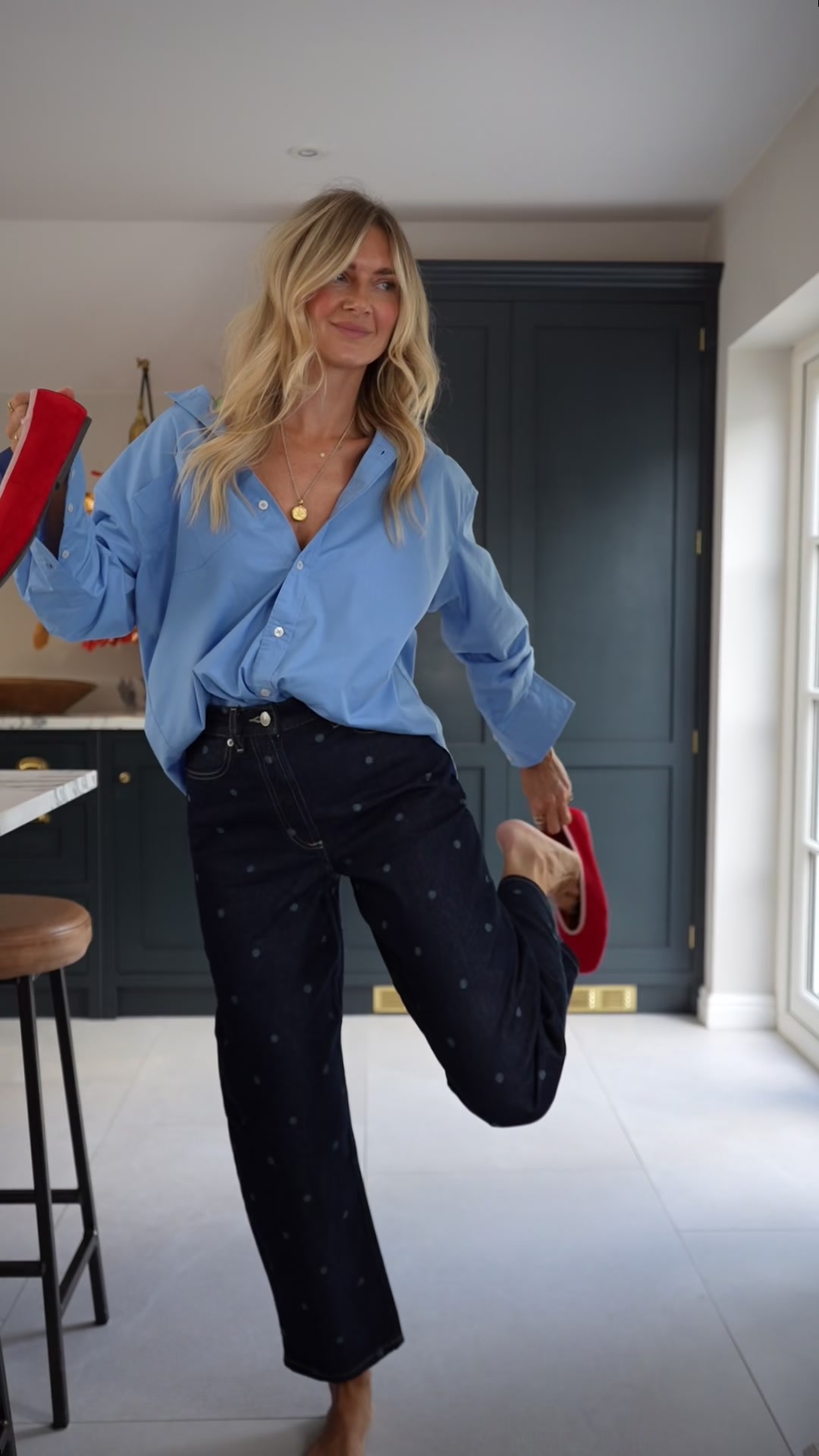 @Cara - Outfit Inspo Over 40