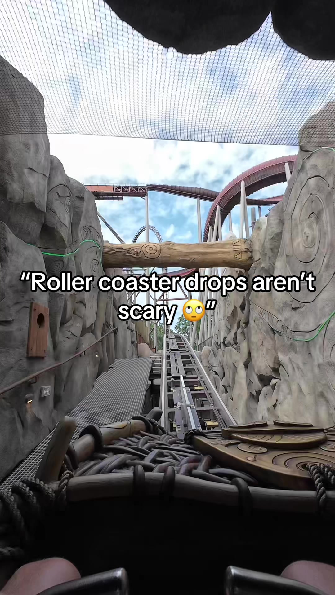 @knocoasters | Theme Park Vlogs