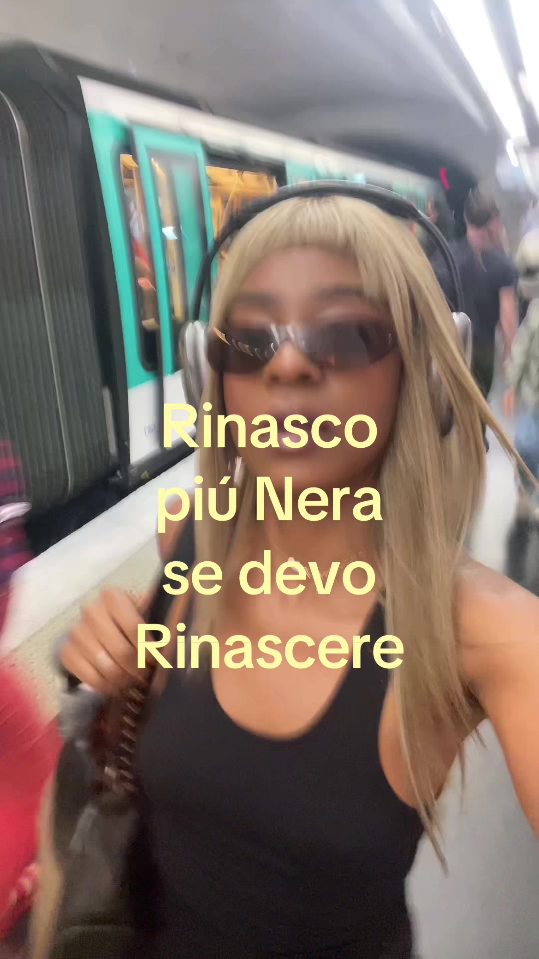 @LUZAI