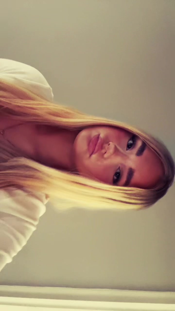 @Fav_blond1e 🇵🇱