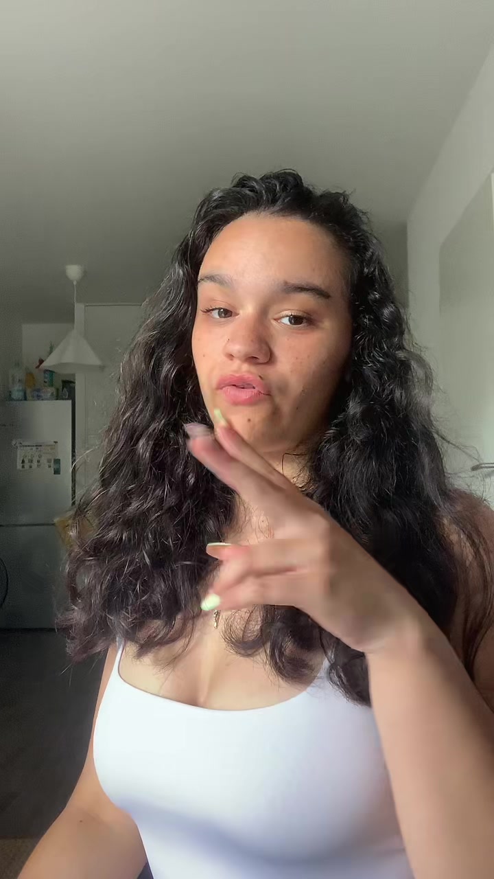 @Lala