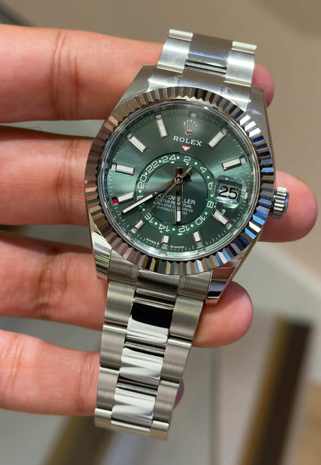 @Luxe Watches