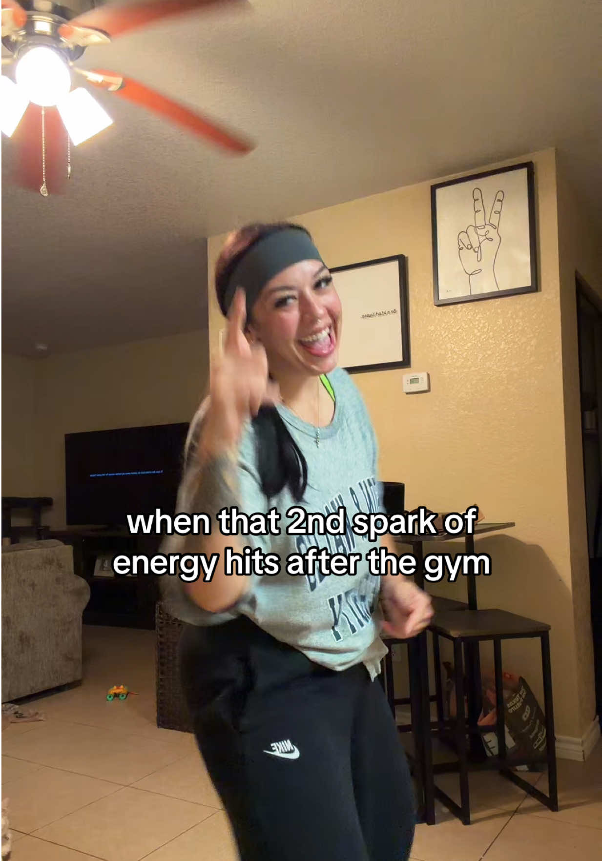 @adroox