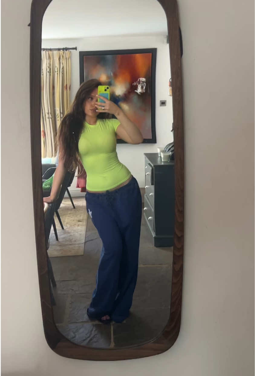 @sexymysterious lady