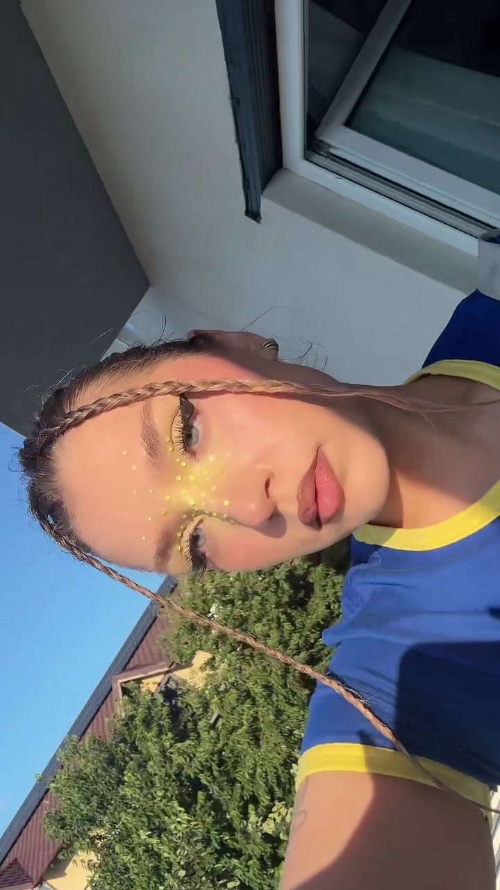 @Makeup_Miru