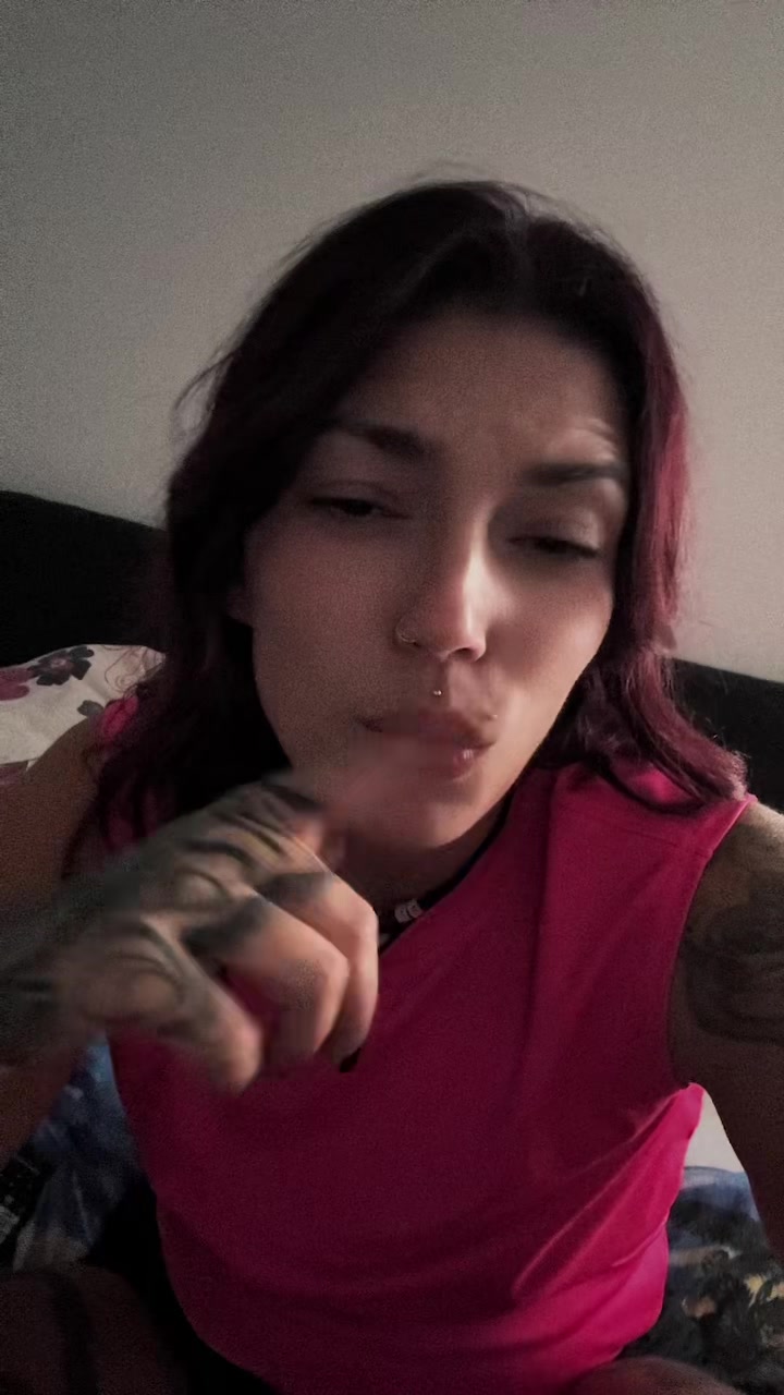 @Crazy girl_ernestine89😜