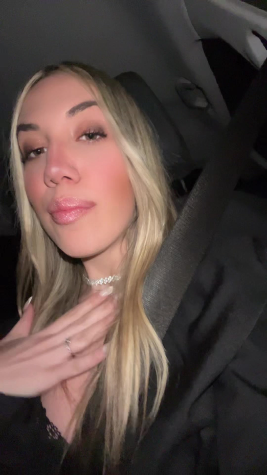 @𝐵 𝒜 𝑅 𝐵 𝐼 𝐸 👸🏼