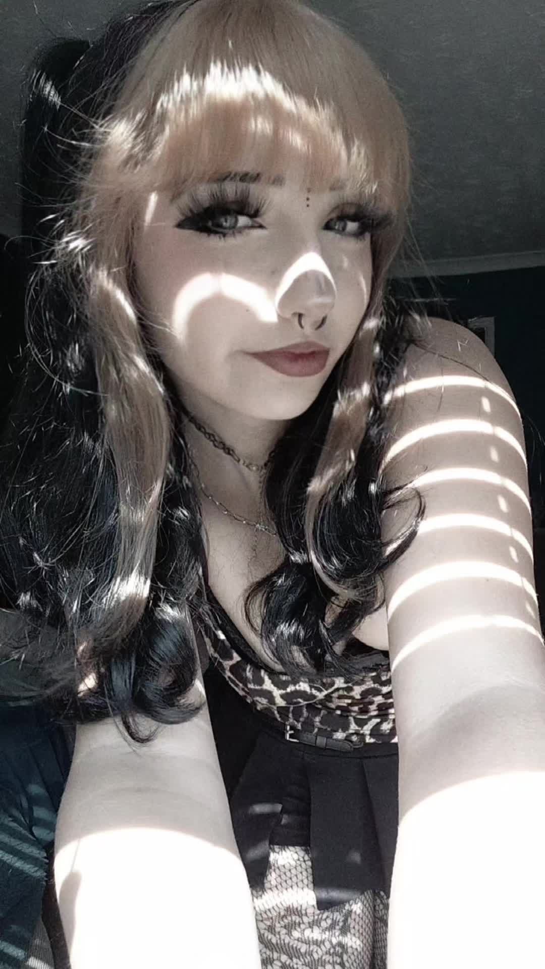 @😵&zwj;💫