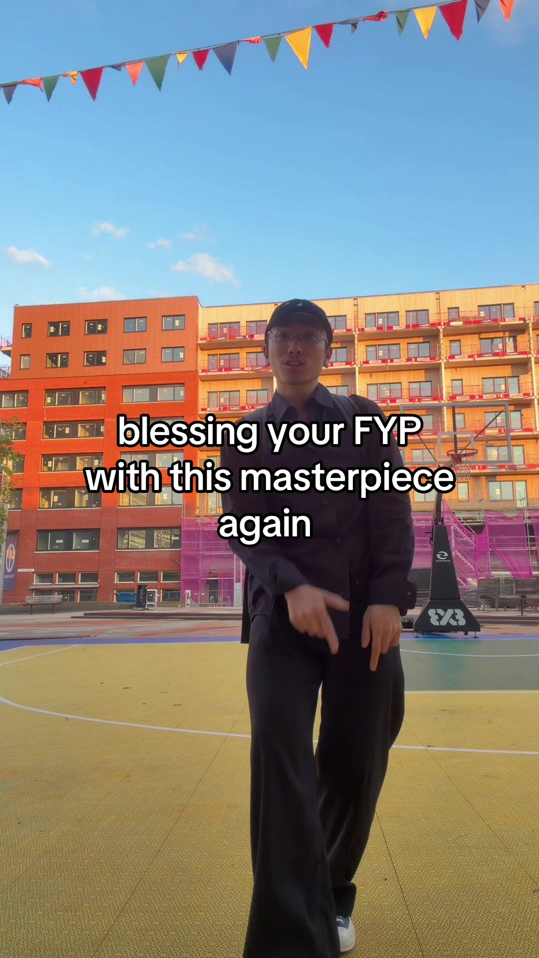 @roy hoang