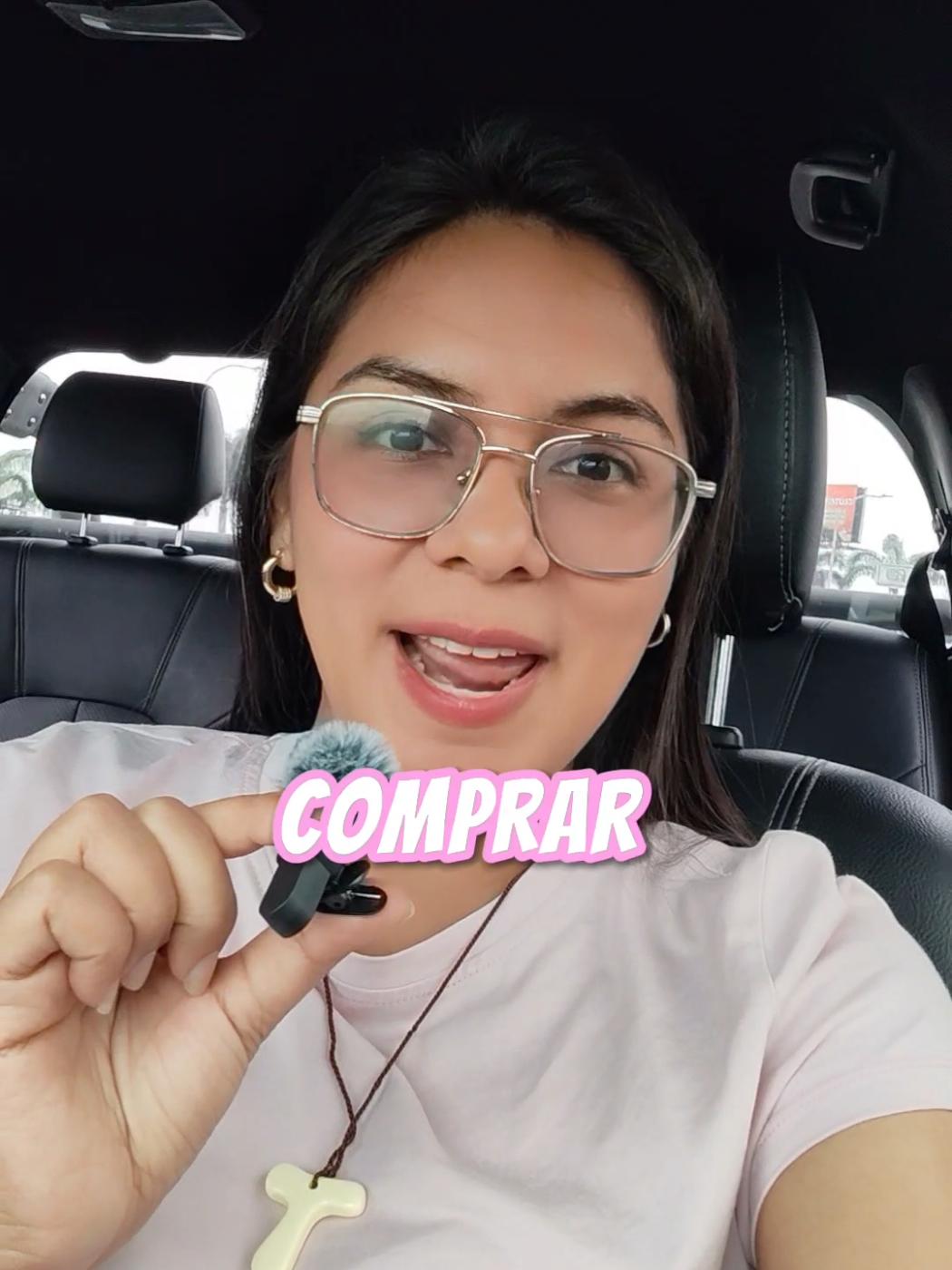 @Vania Navarro