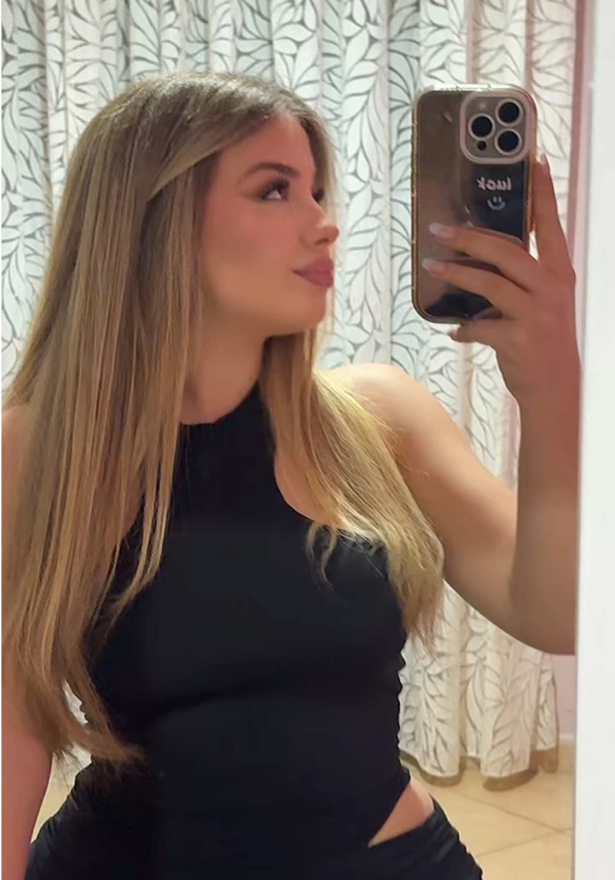 @Alexis_p