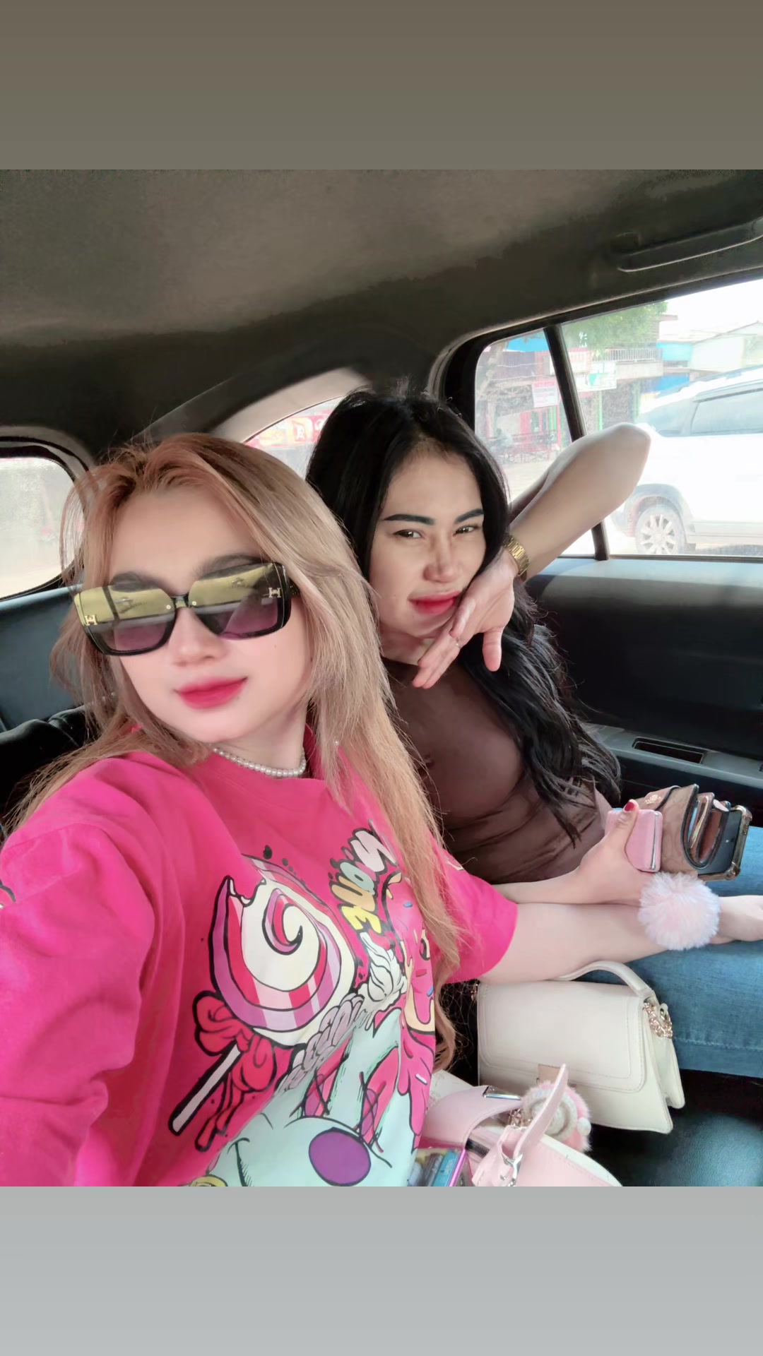 @ristiindrianiofficial