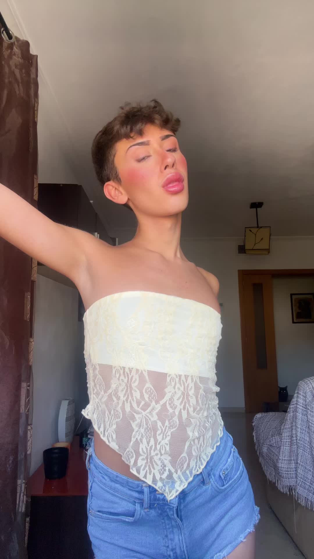 @crisminaj_