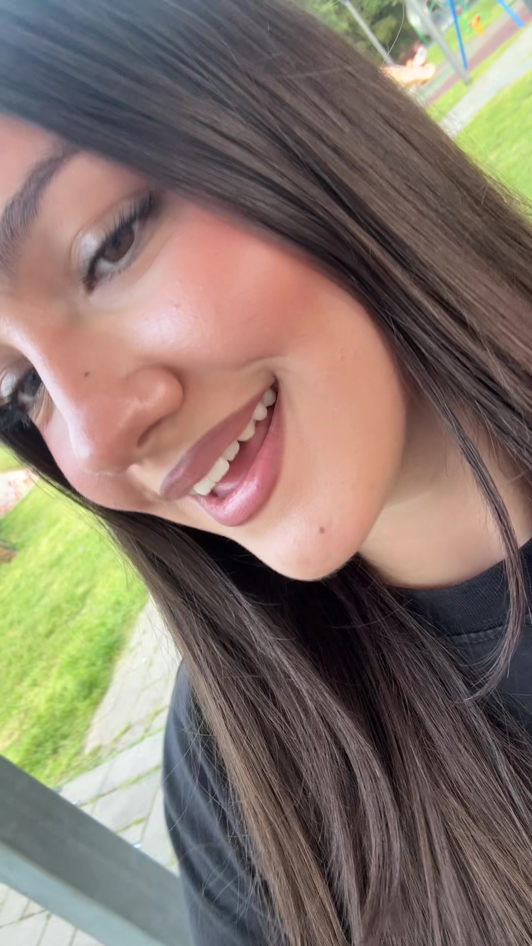 @stellahoxha_