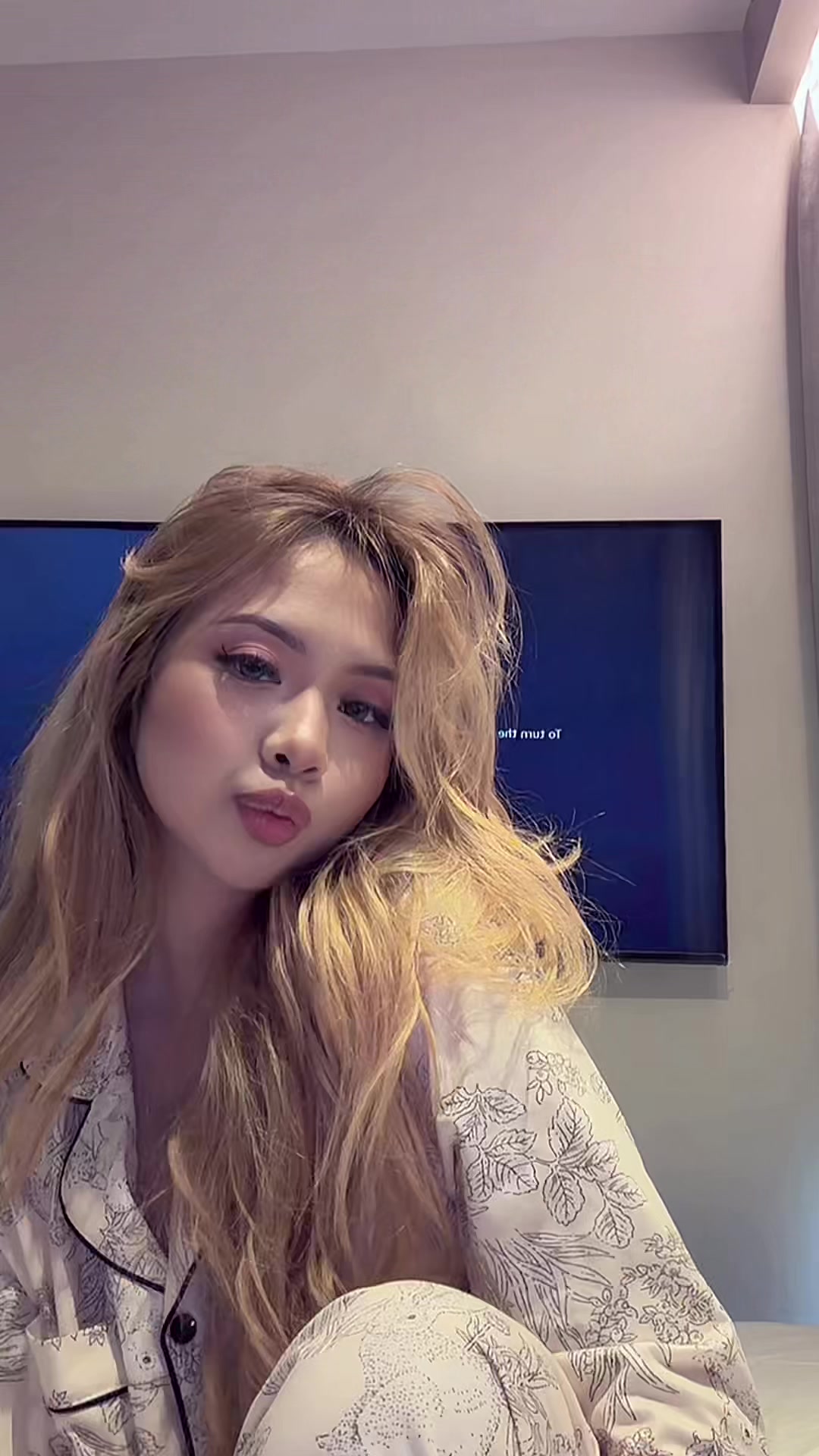 @sashanovia