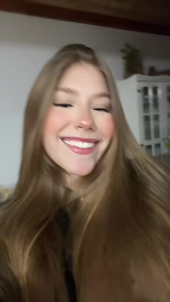 @Larapmendonca_