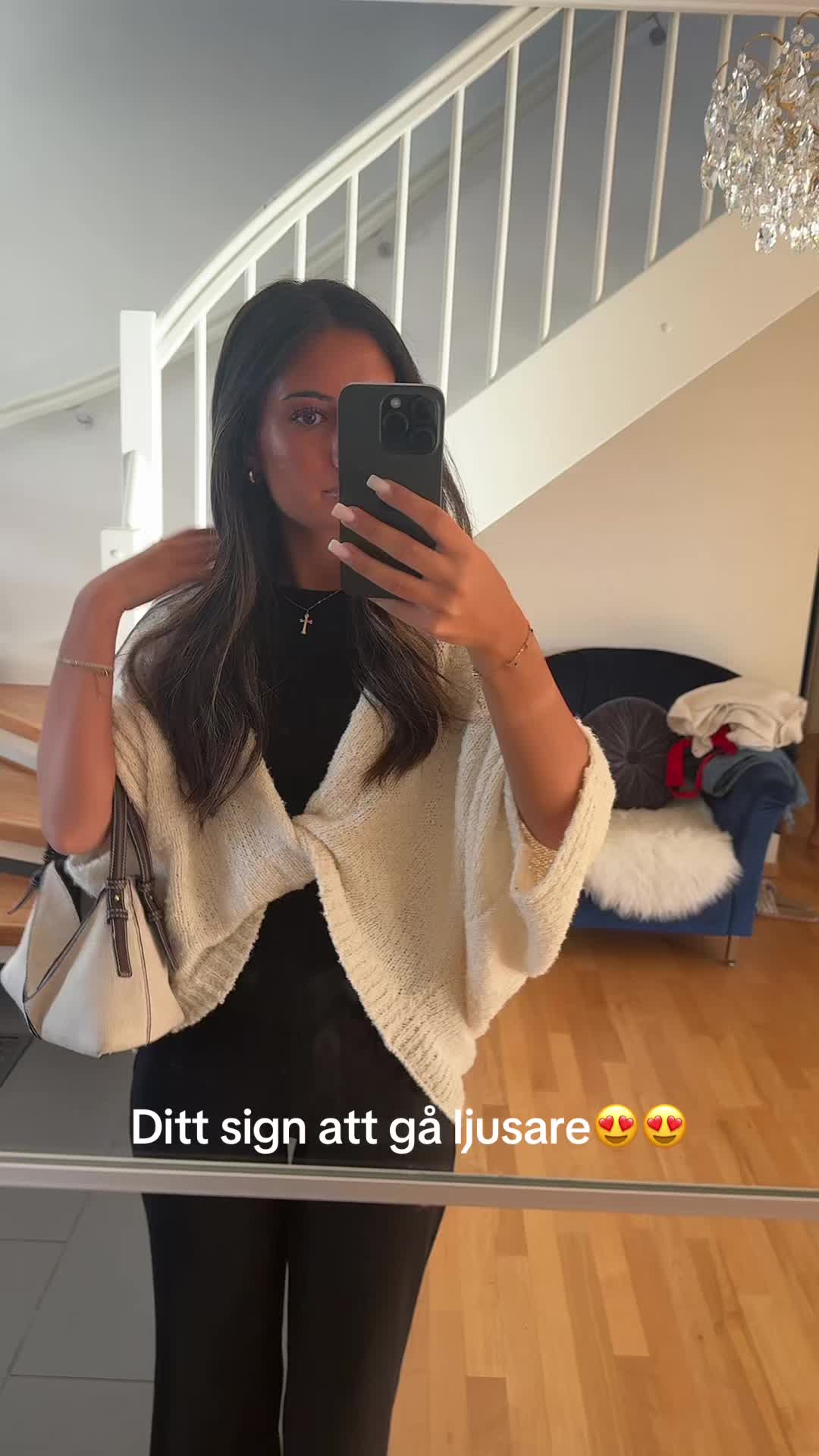 @Laura✟
