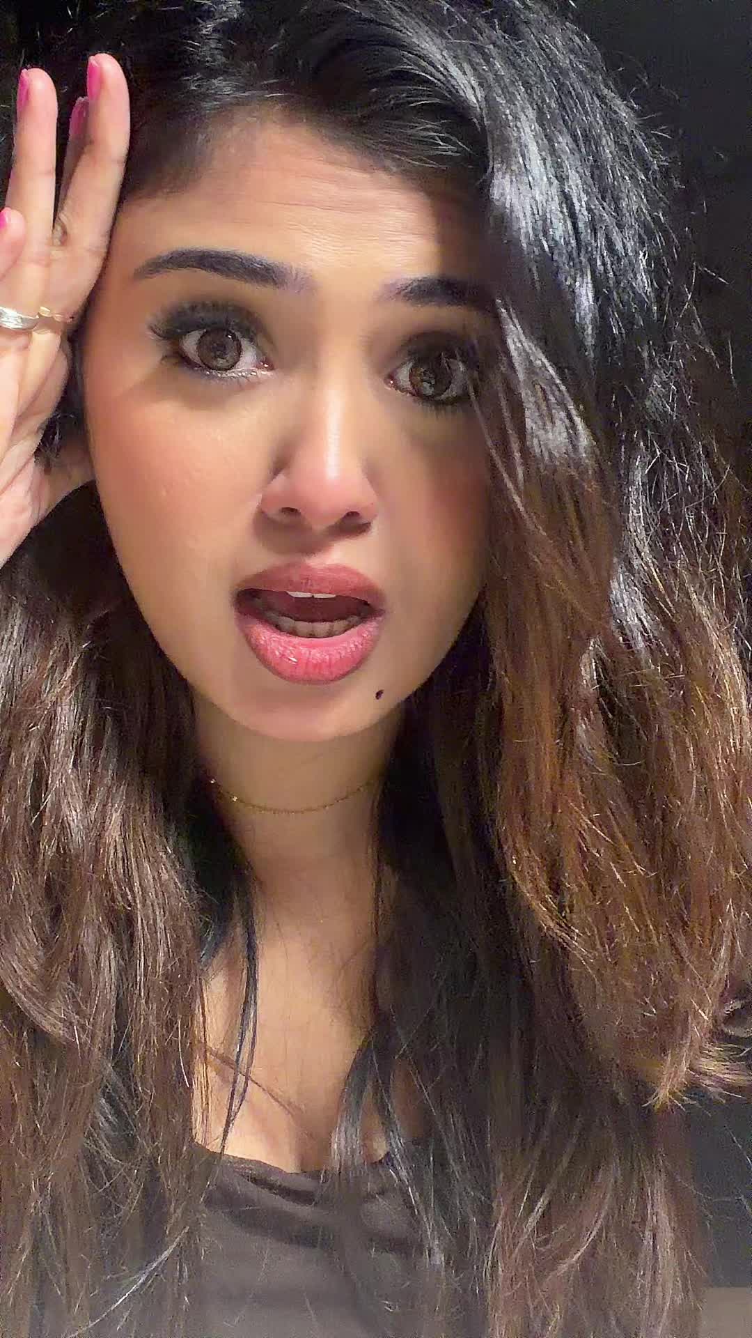 @Thusika