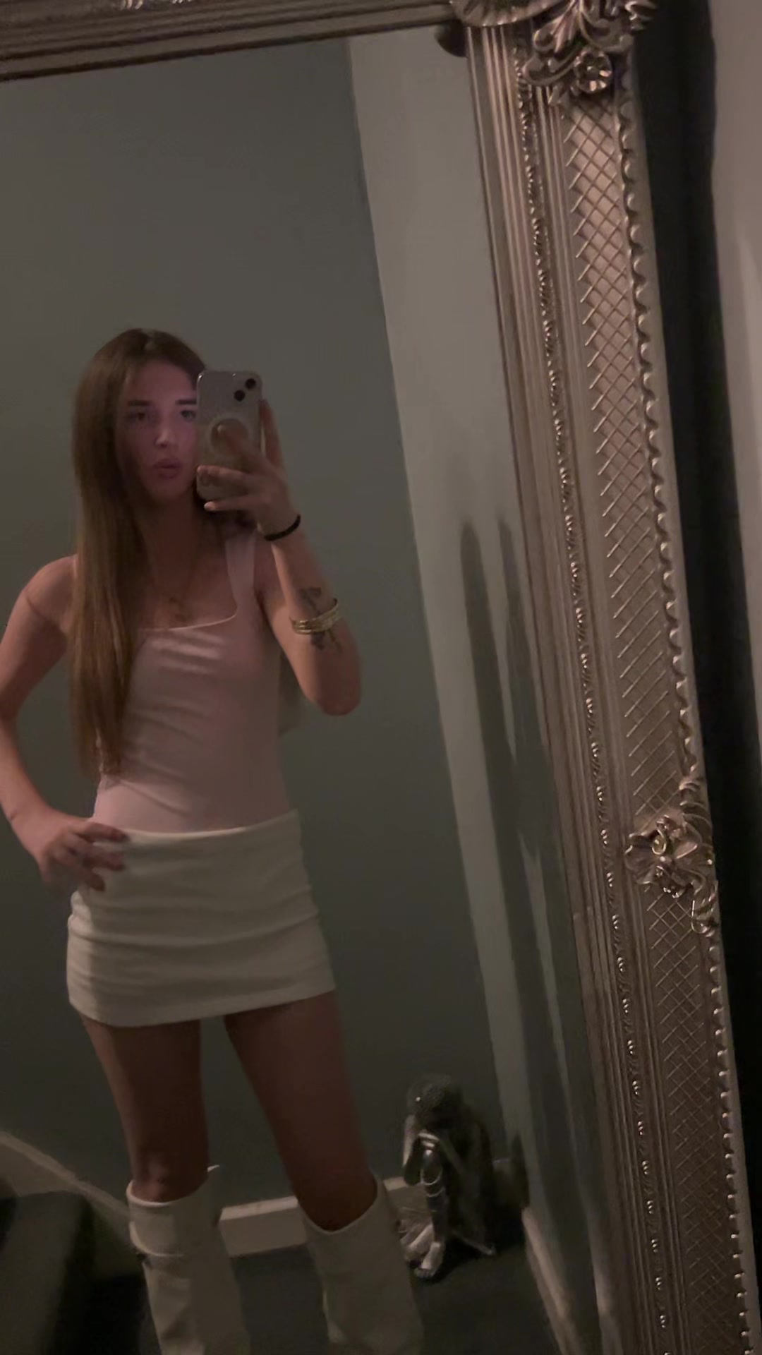 @hollyjenningsxx