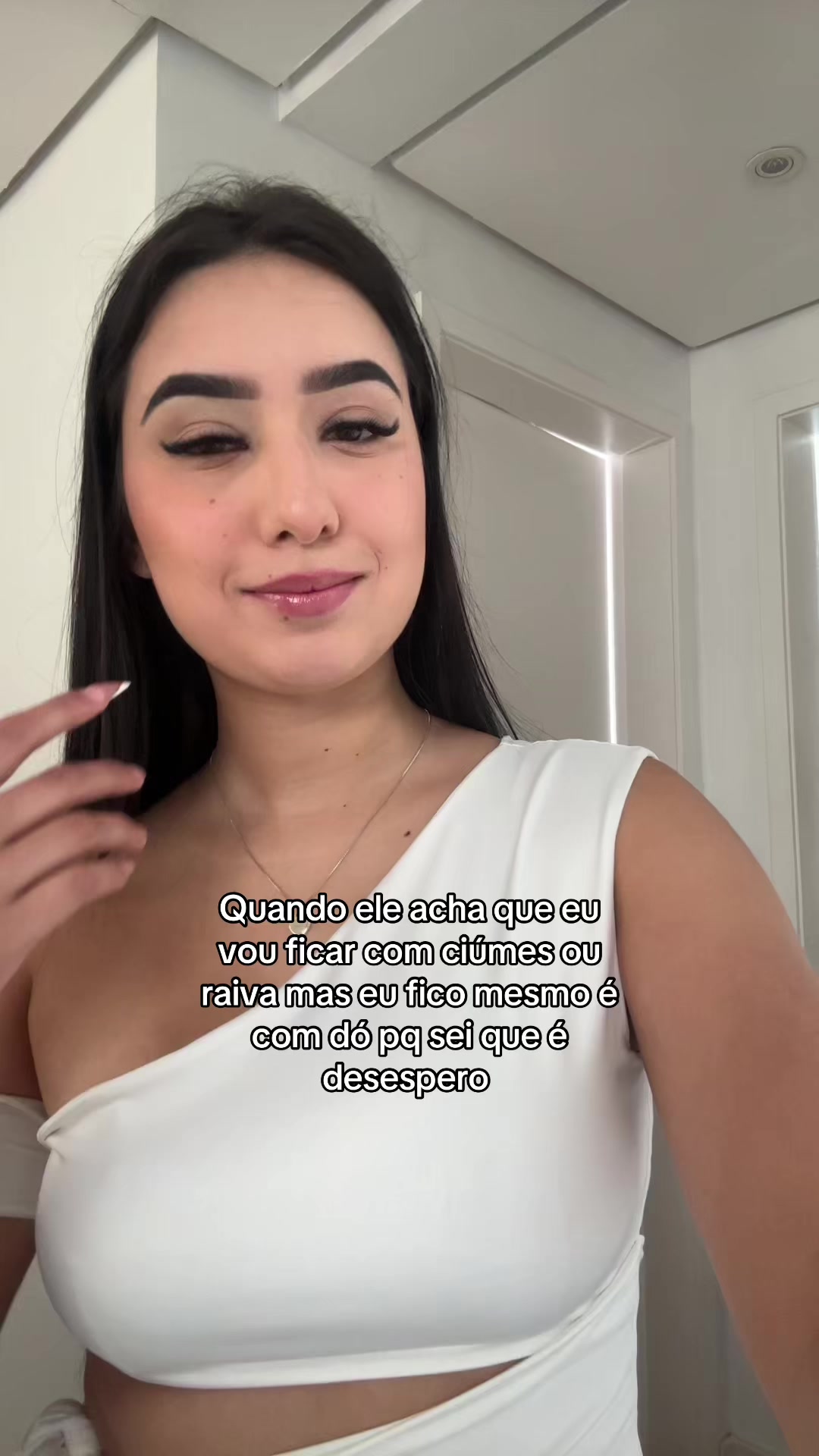 @Camilly Vitoria