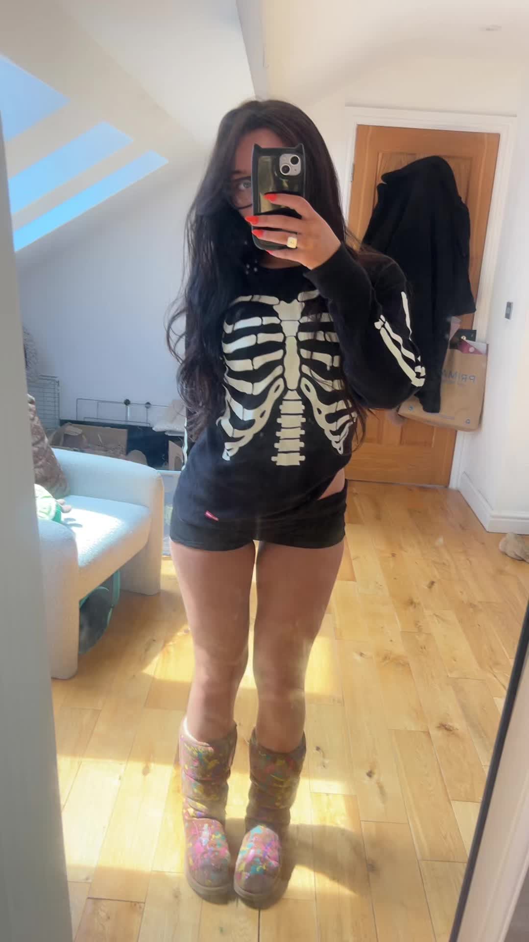 @sexymysterious lady