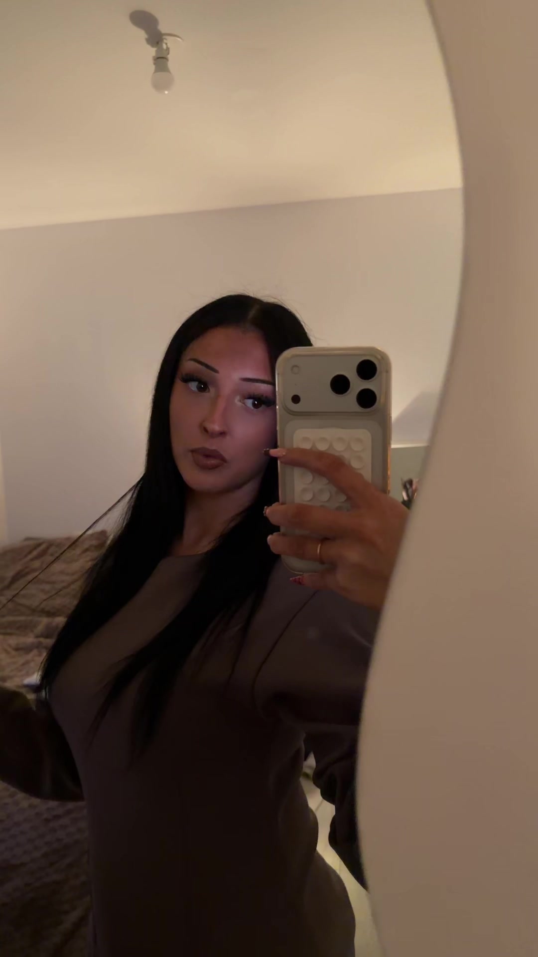 @shir 🫦