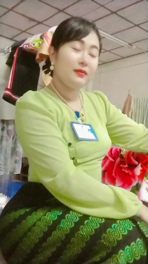 @🌹Nyein🌹✅