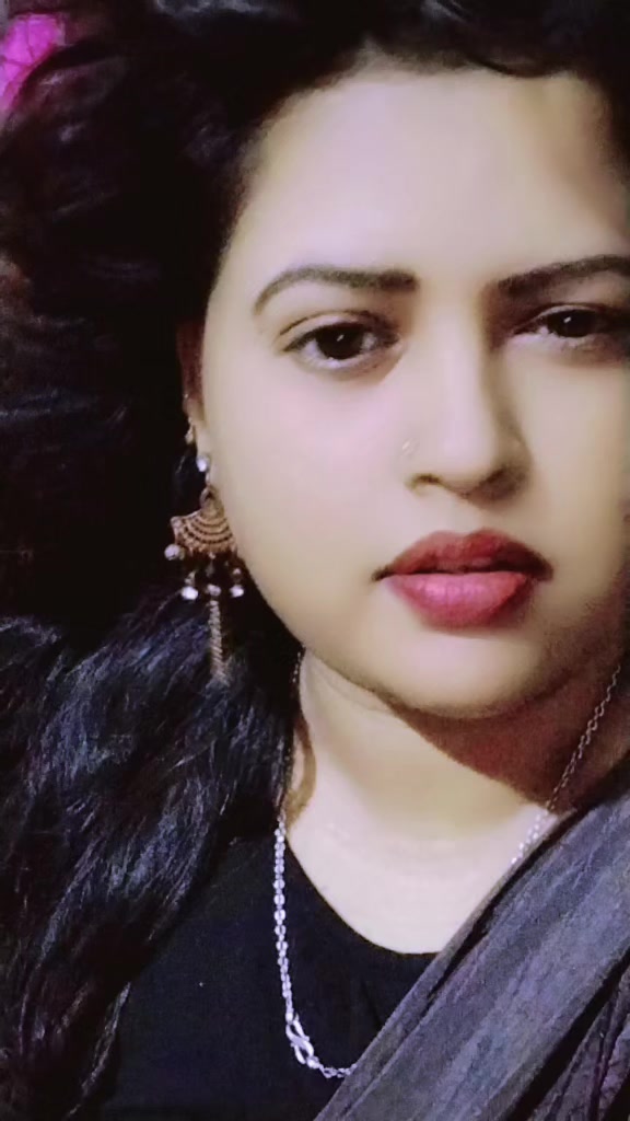 @দুষ্টু মেয়ে সুবর্না
