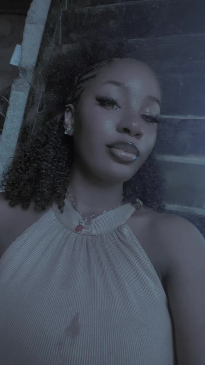 @I_ãm_zãhrã🦋❤️