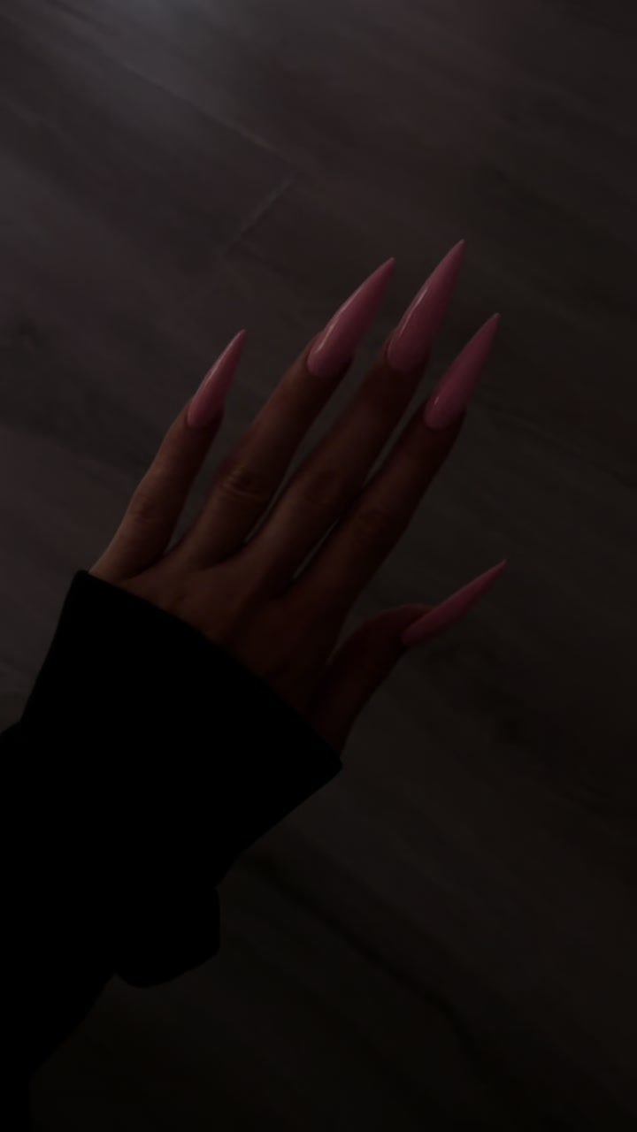 @лили