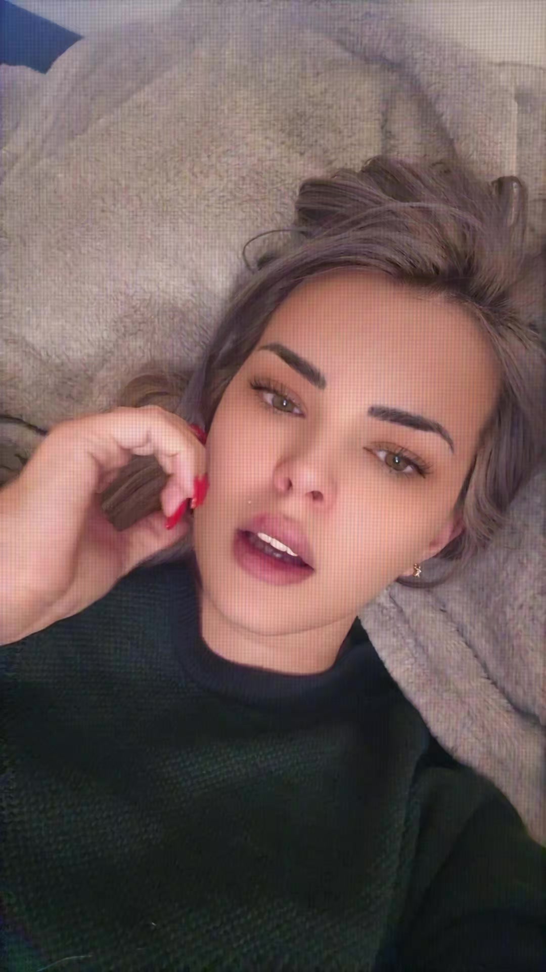 @Leaa23