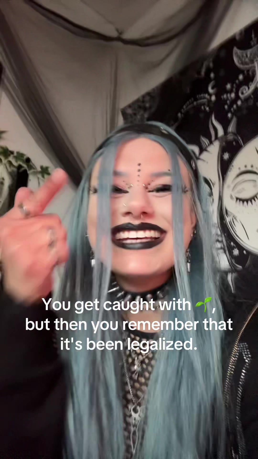 @Elina