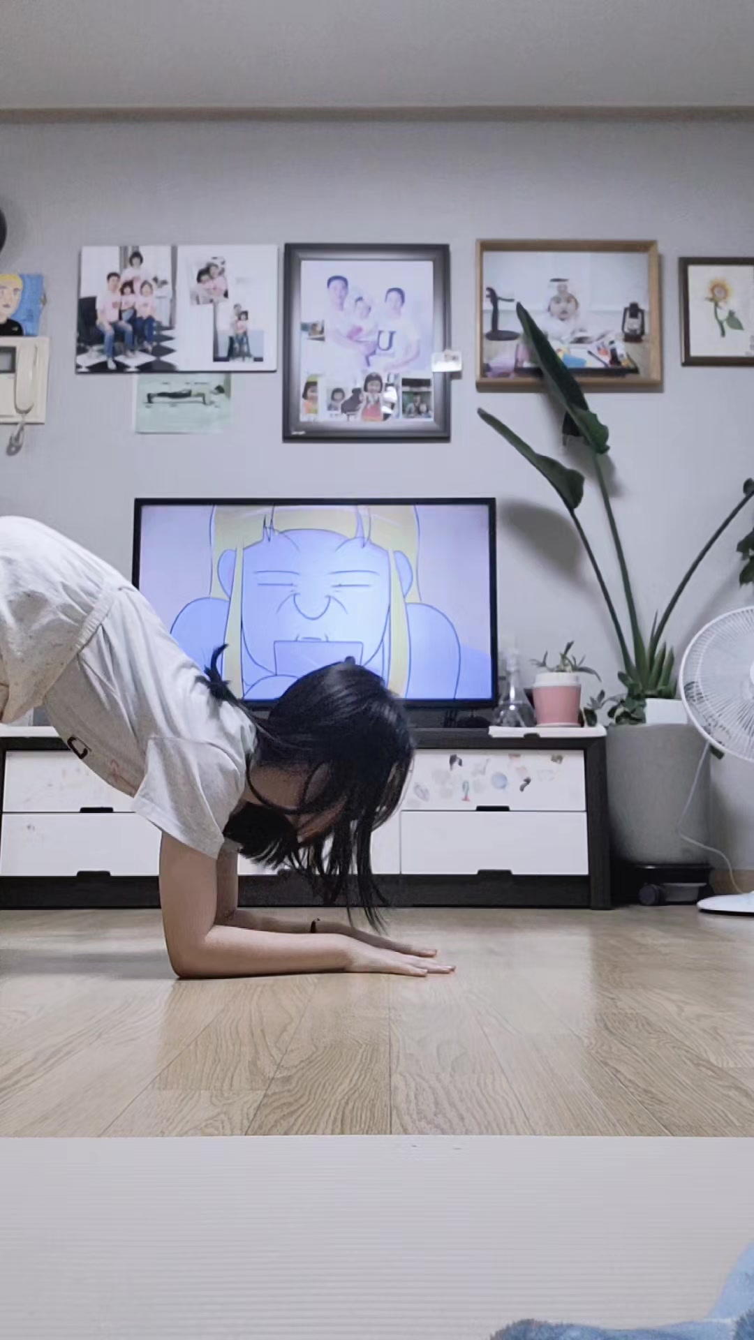 @연 바라기 딸기모찌🤸