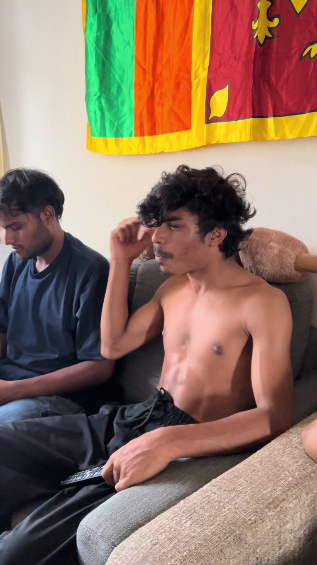 @Viran69🇱🇰✌🏿🤟🏿