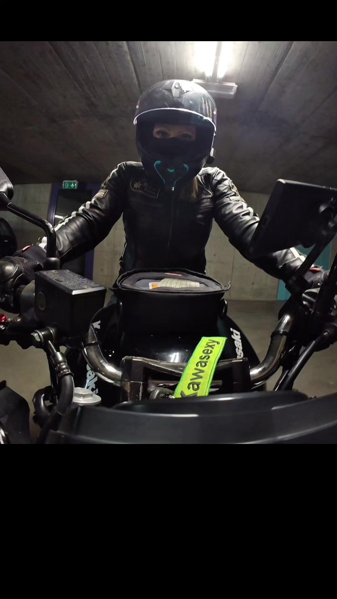@🏍 ꧁ 𝓥 𝓲 𝓴 𝓲 ꧂ 🦄