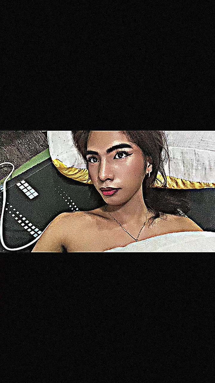 @⃟