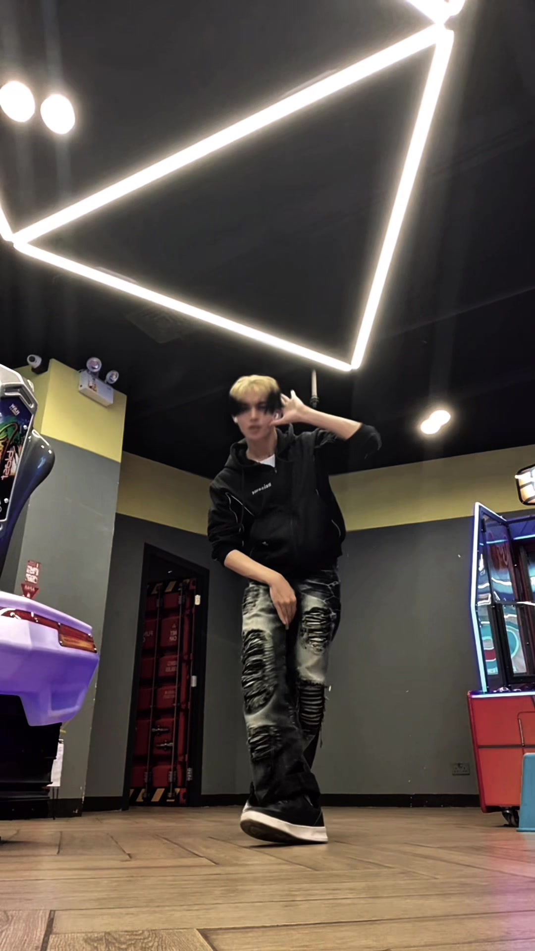 @zkirdhn