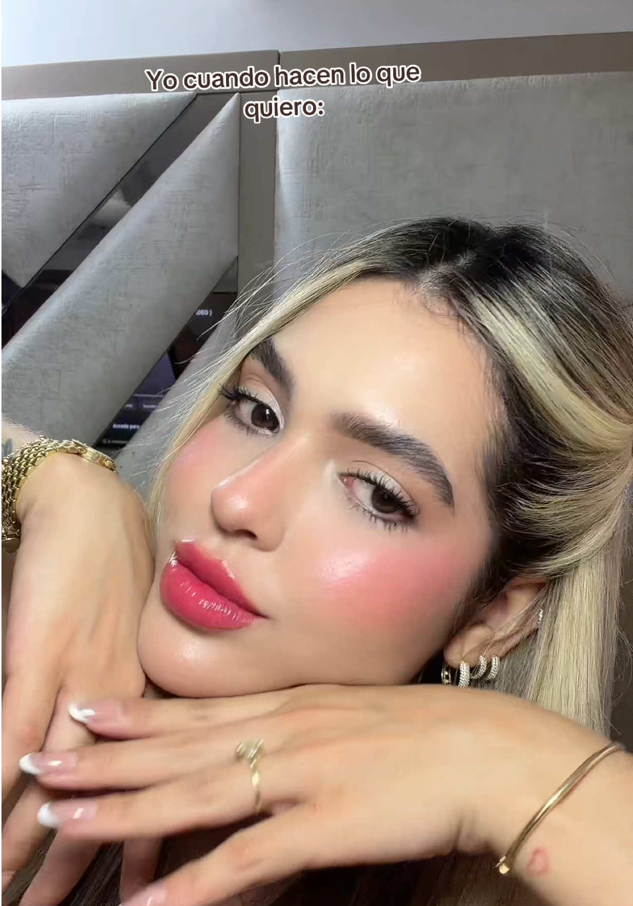 @Mayi Ardila