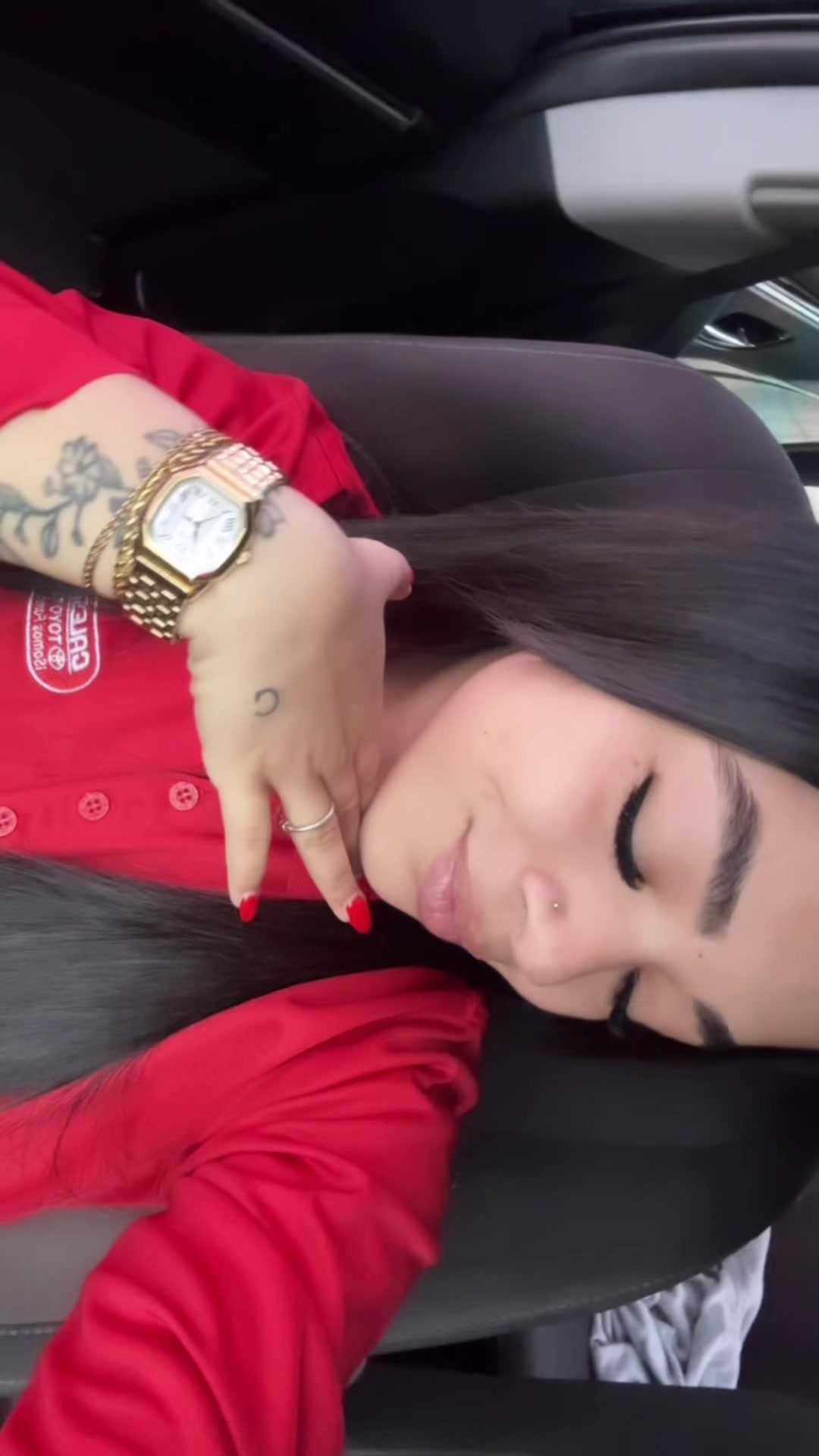 @danieliz