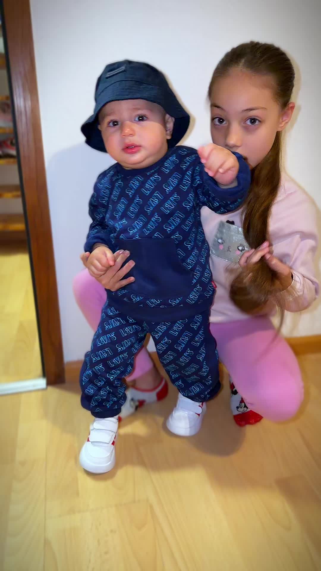 @Cătălina Dominik💙Genesa❤️