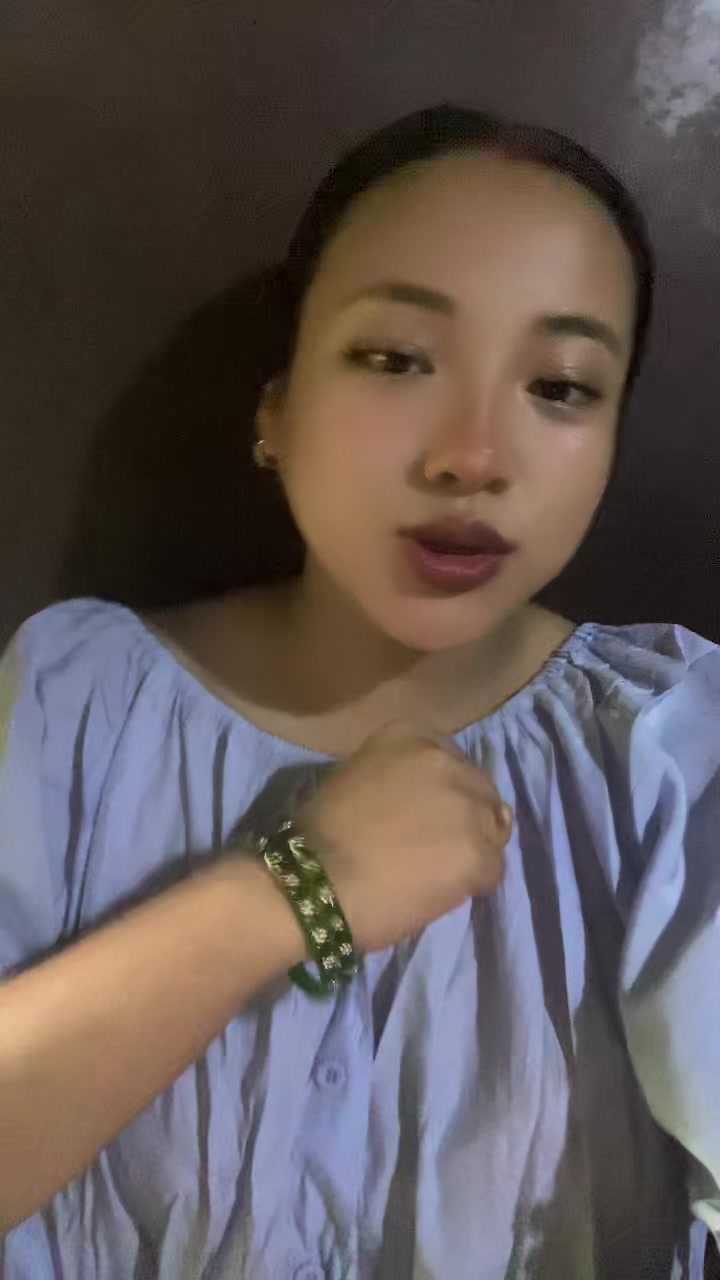 @🐼