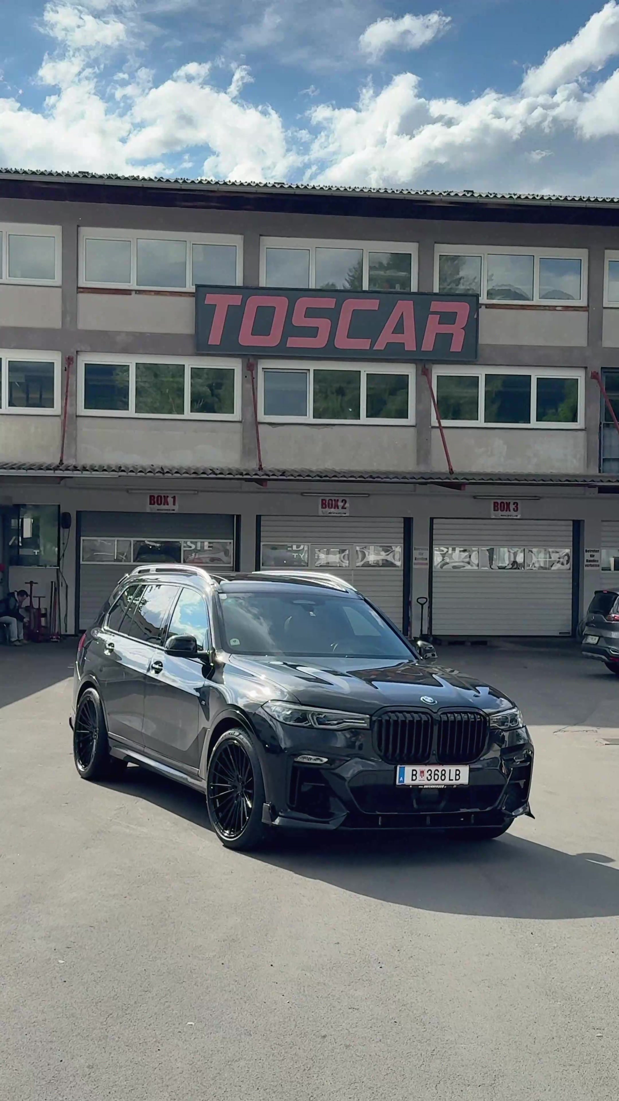 @Toscar