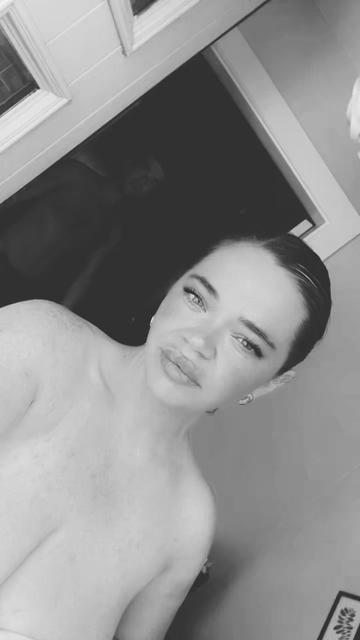@riannacarroll